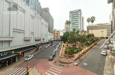 Apartamento à venda no centro histórico com 50m² e 2 dormitórios/quartos disponíveis