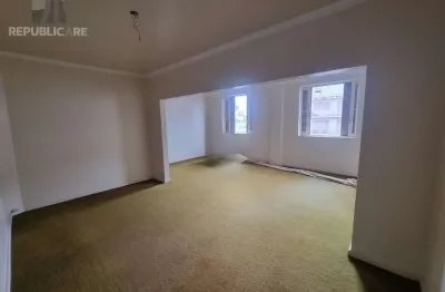 Apartamento à venda no centro histórico com 3 dormitórios/quartos e 163 m².