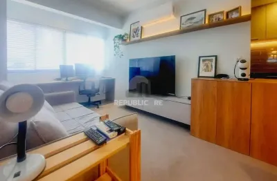 Apartamento à venda no centro histórico com 36 m² e 1 dormitório/quarto disponíveis.