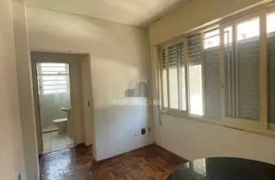 Apartamento para aluguel no centro histórico com 27 m² e 1 dormitório/quarto disponível