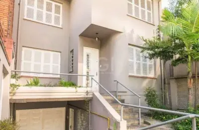 Prédio à venda no bairro auxiliadora com 239 m² de área útil disponível