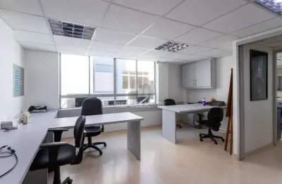 Escritório à venda no bairro independência com área útil de 43 m² disponível para compra.