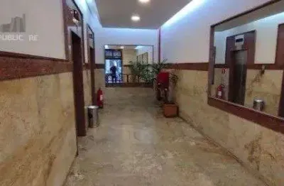 Escritório à venda no centro histórico com 170m² de área útil, oportunidade imperdível!