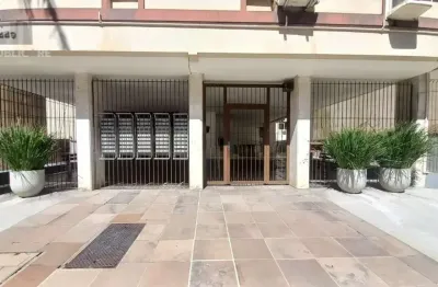 Apartamento à venda no centro histórico com 4 dormitórios/quartos e 107 m².