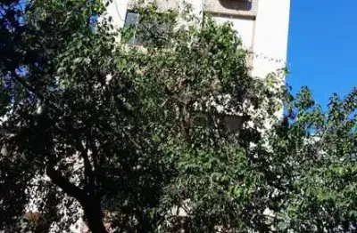 Apartamento à venda na cidade baixa com 44 m² e 1 dormitório/quarto disponível.