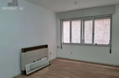 Apartamento à venda no bairro cidade baixa com 25 m² e 1 dormitório/quarto disponível.