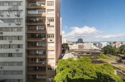 Apartamento à venda no centro histórico com 2 dormitórios e 84 m² de área útil