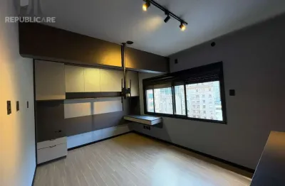 Apartamento para alugar no centro histórico com 32 m² e 1 dormitório/quartos disponível.