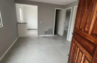 Apartamento à venda no bairro restinga com 43 m² e 2 dormitórios/quartos disponíveis.