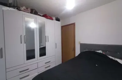 Apartamento à venda na restinga com 2 dormitórios e 38 m² de área útil