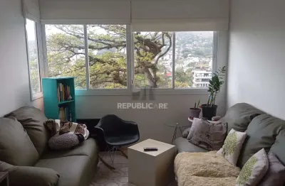 Apartamento à venda no bairro teresópolis com 49 m² e 1 dormitório/quarto