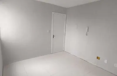 Apartamento à venda no bairro restinga com 43 m² e 2 dormitórios/quartos disponível.