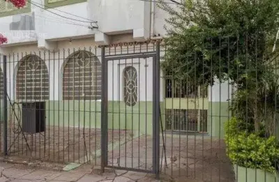 Apartamento à venda no bairro floresta, com 30 m² e 1 dormitório/quarto disponível.