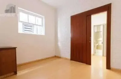 Apartamento à venda na Floresta com 30 m² e 1 dormitórios/quartos disponíveis.