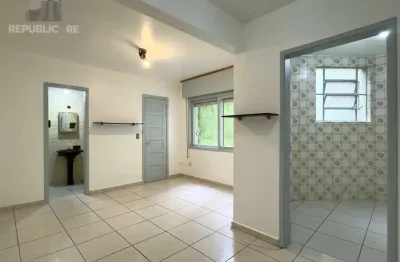 Apartamento à venda na cidade baixa com 29 m² e 1 dormitório/quarto disponível.