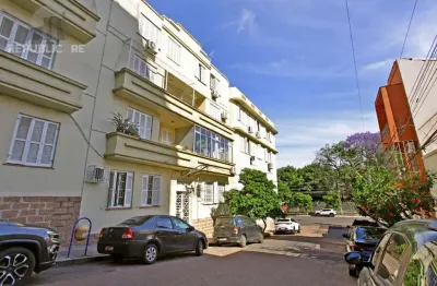 Apartamento à venda no Centro Histórico com 37m² e 1 dormitório/quarto disponível.