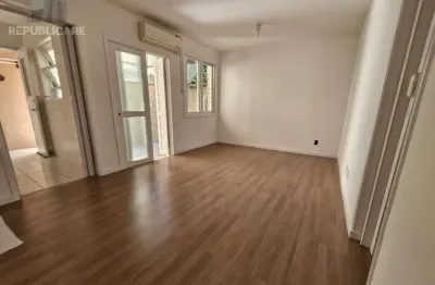 Apartamento à venda no bairro rio branco com 27m² e 1 dormitório/quarto disponível.