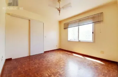 Apartamento à venda na cidade baixa com 1 dormitório e 35 m² de área útil
