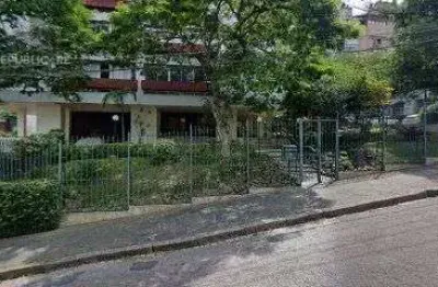 Apartamento à venda no bairro petrópolis com 110 m² e 3 dormitórios/quartos disponíveis.