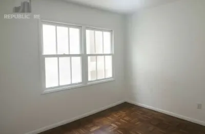 Apartamento à venda no centro histórico com 25 m² e 1 dormitório/quarto.