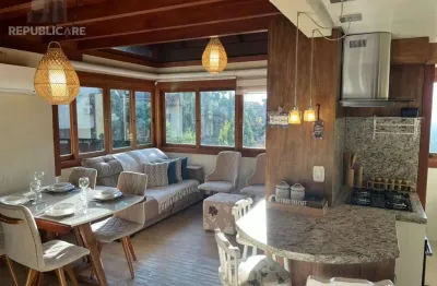 Cobertura à venda no centro com 88 m² e 3 dormitórios/quartos disponíveis