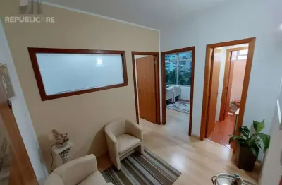 Escritório à venda no bairro menino deus com área útil de 38 m² disponível.