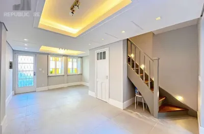 Venda de casa residencial com 106 m², 2 dormitórios/quartos no bairro cidade baixa