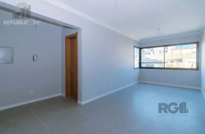 Apartamento à venda no bairro auxiliadora com 71m² e 2 dormitórios/quartos disponíveis.