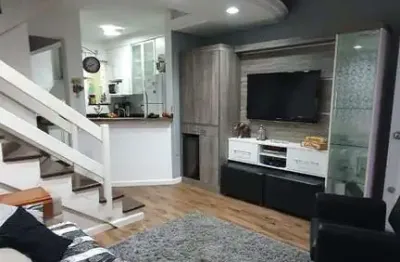 Casa de condomínio à venda no bairro cavalhada com 92 m² e 2 dormitórios/quartos.