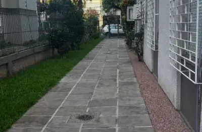 Apartamento à venda no menino deus com 5400m² e 2 dormitórios/quartos disponíveis.