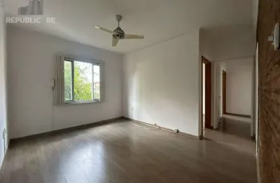 Apartamento à venda no bairro menino deus com 87 m² e 3 dormitórios/quartos.
