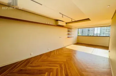 Apartamento à venda no bairro petrópolis, 89m² com 2 dormitórios/quartos disponíveis.