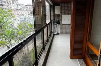 Apartamento à venda no bairro rio branco com 144 m² e 3 dormitórios/quartos.