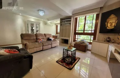 Apartamento à venda no bairro rio branco com 162m² e 3 dormitórios/quartos disponíveis.