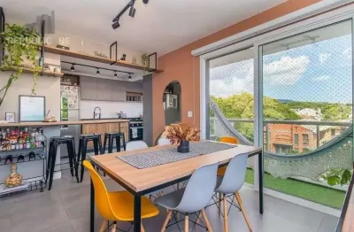 Apartamento à venda na Vila Ipiranga com 67 m² e 2 dormitórios/quartos disponíveis.