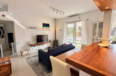 Apartamento à venda com 1 dormitório no bairro camaquã e área de 49 m² disponível.