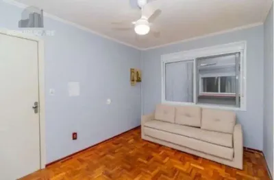 Apartamento à venda no centro histórico com 37 m² e 1 dormitório/quartos disponíveis.