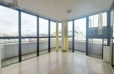 Escritório à venda no Menino Deus com 28 m² - Ótima Oportunidade de Investimento!