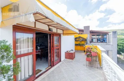 Apartamento cobertura à venda em nonoai com 203 m² e 2 dormitórios/quartos.