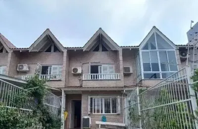 Casa residencial à venda no guarujá com 77m² e 2 dormitórios/quartos disponíveis.