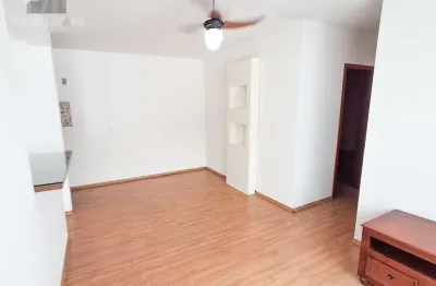 Apartamento à venda no bairro Nonoai - 58m² com 2 dormitórios/quartos disponíveis.