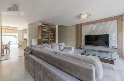 Casa residencial à venda no Jardim Itu com 390 m² e 3 dormitórios/quartos.