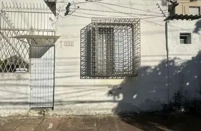 Prédio à venda no bairro Auxiliadora com 40 m² de área útil disponível