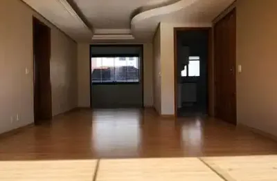 Apartamento à venda no bairro Petrópolis com 2 dormitórios e 103 m² de área útil