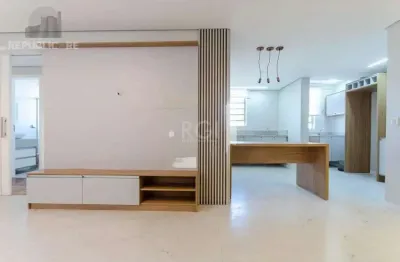 Apartamento à venda no bairro Farroupilha com 80 m² e 2 dormitórios/quartos disponíveis.