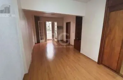 Apartamento à venda no Centro Histórico com 3 quartos e 98 m² de área útil.