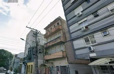 Apartamento à venda no Centro Histórico com 100 m² e 2 dormitórios/quartos disponíveis.