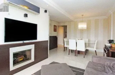 Apartamento à venda no bairro Petrópolis com 97 m² e 2 dormitórios/quartos.