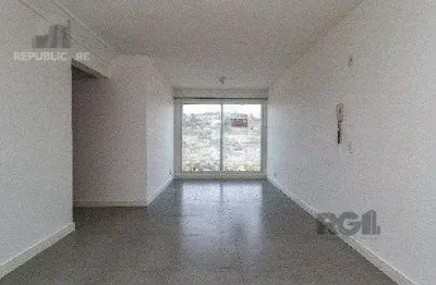 Apartamento à venda no bairro Partenon com 70 m² e 3 dormitórios/quartos disponíveis.