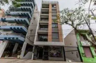 Apartamento à venda no bairro Farroupilha com 66 m² e 2 dormitórios/quartos disponíveis.